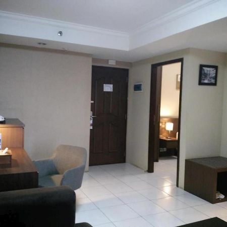 Great Western Hotel & Resort Serpong - Tangerang Buitenkant foto