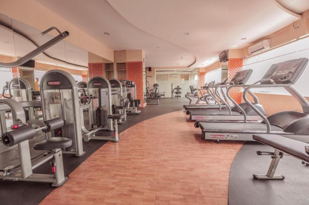 Great Western Hotel & Resort Serpong - Tangerang Buitenkant foto