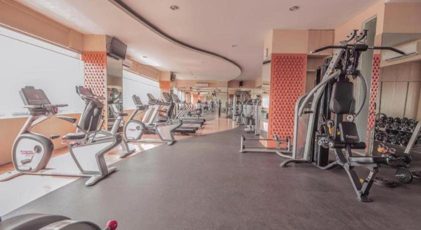 Great Western Hotel & Resort Serpong - Tangerang Buitenkant foto